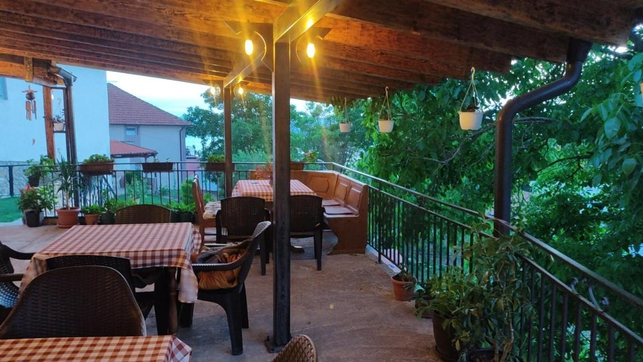 Guest House Stevovski Elshani ภายนอก รูปภาพ