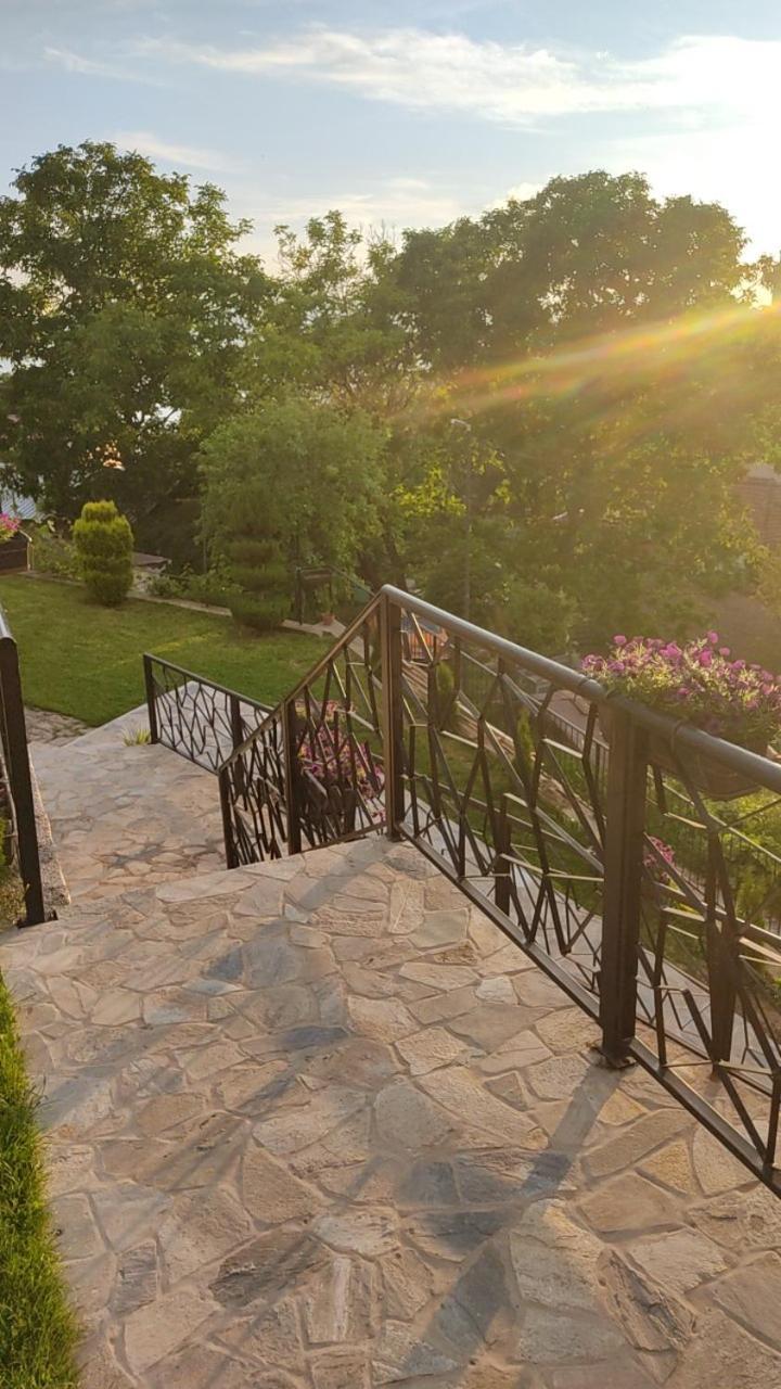Guest House Stevovski Elshani ภายนอก รูปภาพ